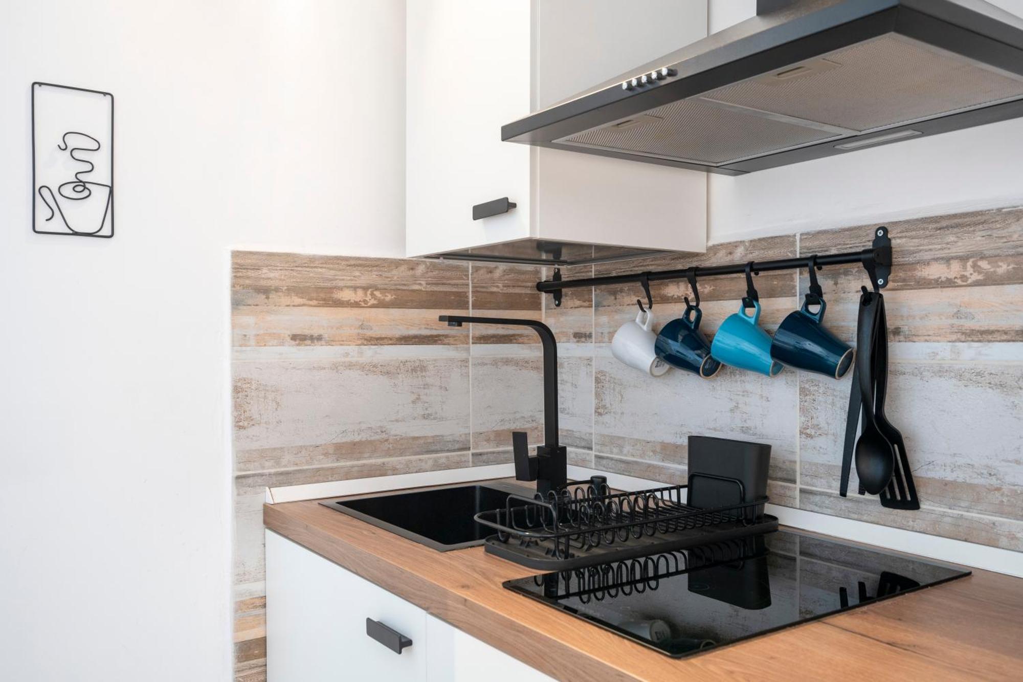 Liz Apartment バーリ エクステリア 写真